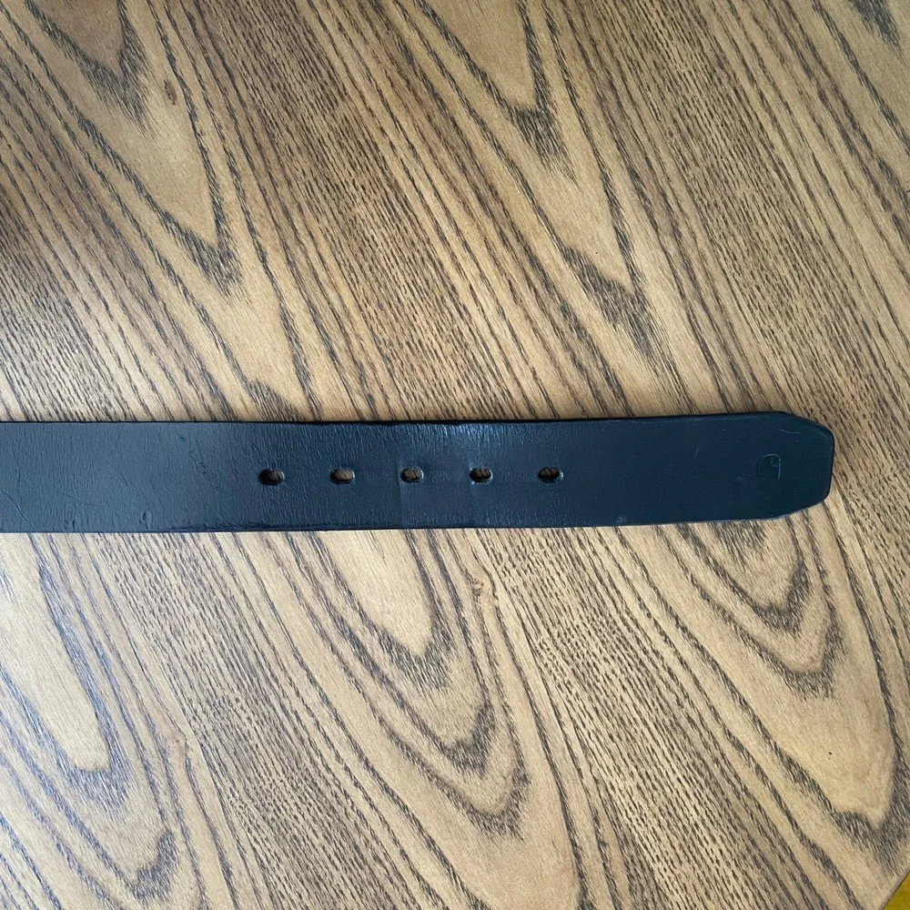 Carhartt Mens Black Leather Belt Silver Tone‎ Buckle Size 34 Workwear
